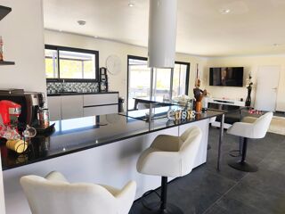  Maison à vendre 8 pièces 262 m²