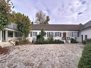  Maison  vendre 10 pices 