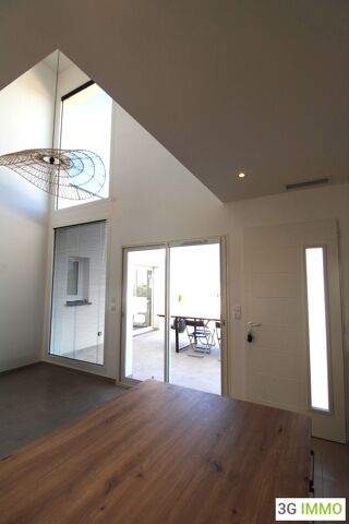  Maison  vendre 6 pices 121 m