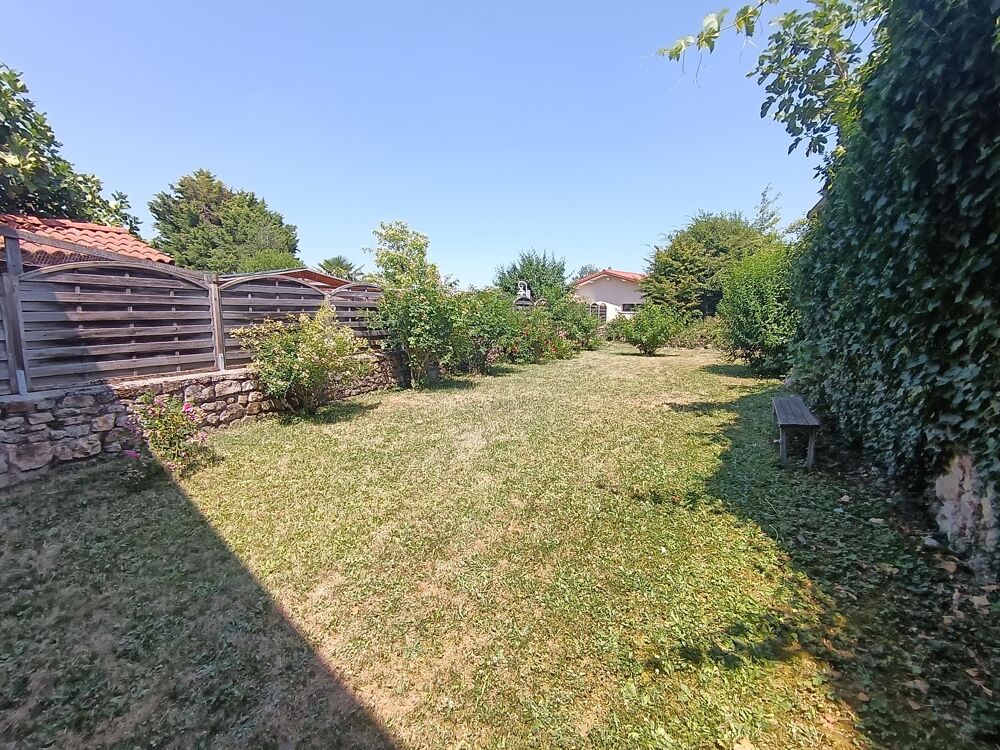 Vente Maison Maison 6 pièces Périgneux
