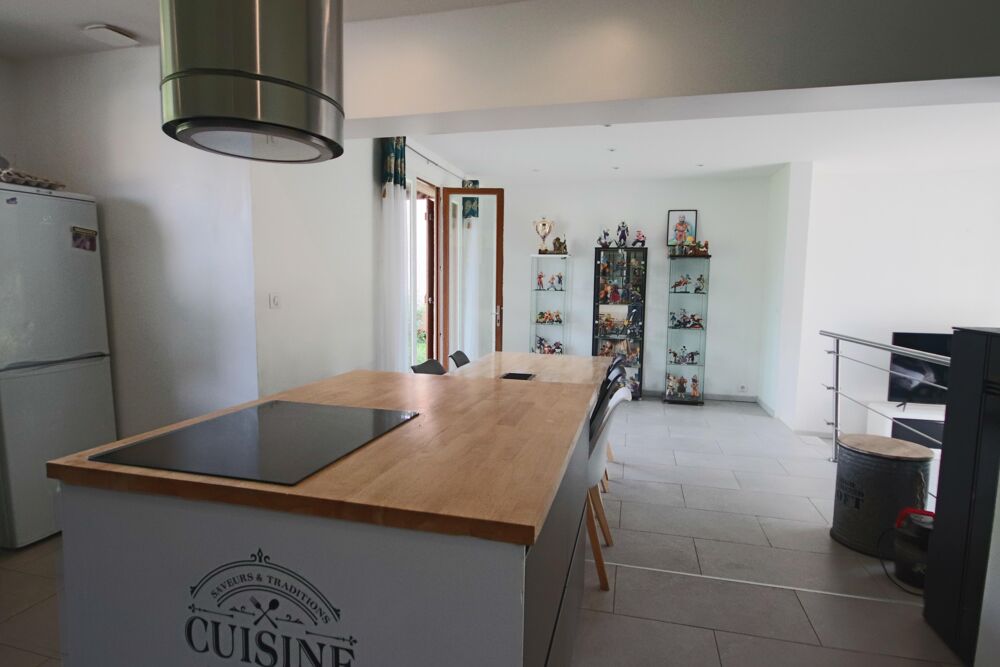 Vente Maison Maison 5 pices Mntrol