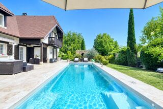  Maison à vendre 10 pièces 221 m²