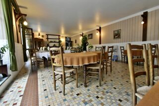  Maison à vendre 14 pièces 427 m²
