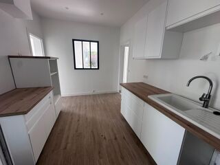  Maison  vendre 7 pices 240 m