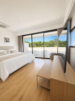  Maison à vendre 8 pièces 394 m²