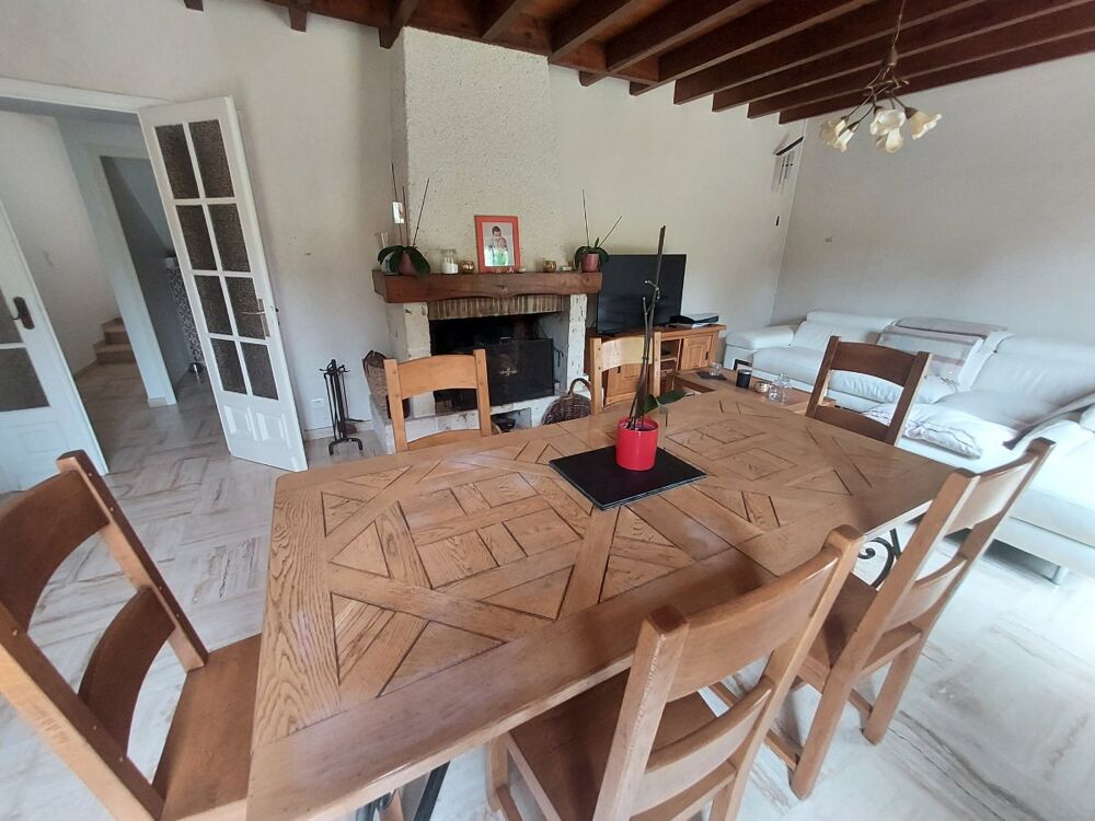 Location Maison Maison en pierre 5 pièces Bon-encontre