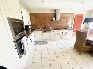  Maison � vendre 7 pi�ces 180 m�