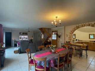  Maison � vendre 9 pi�ces 