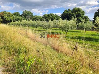 Terrain � vendre 12040 m� Uz�s