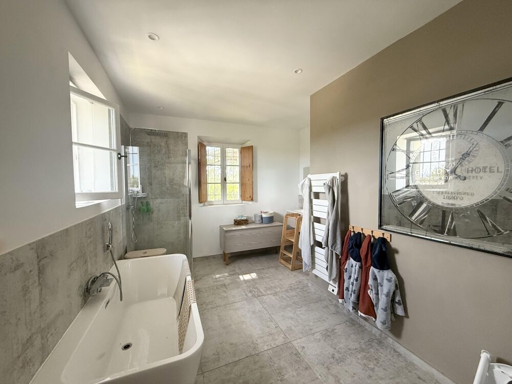 à vendre  Maison Robion (84440)