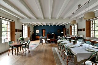  Maison  vendre 9 pices 