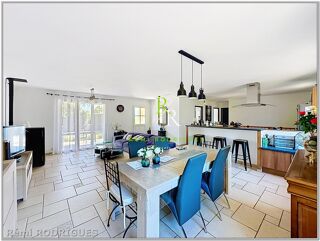 Maison 8 pièces 166 m² · à Serres-Castet · 166 m² · 324 000 €