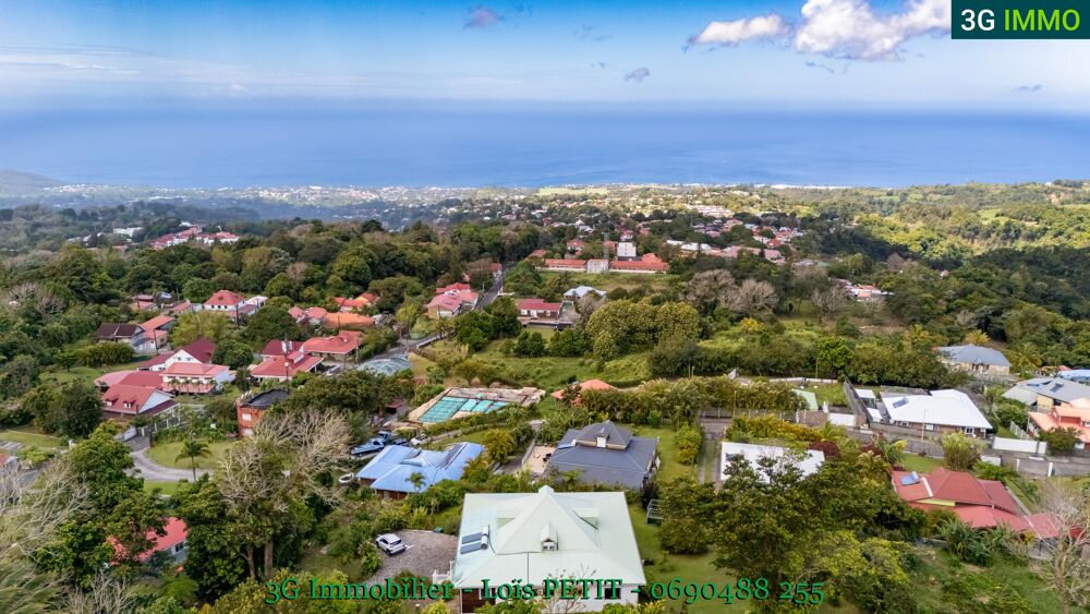 � vendre  Maison Saint-Claude (97120)