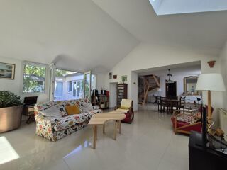 Maison 8 pièces 178 m² · à Nantes · 178 m² · 649 000 €