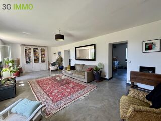  Maison � vendre 8 pi�ces 316 m�