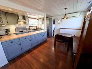  Péniche à vendre 4 pièces 80 m²