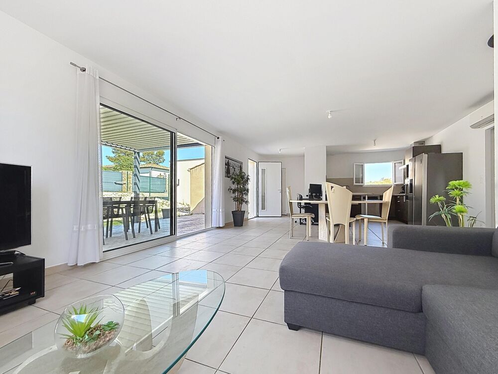 Vente Maison Maison de plain-pied 4 pièces Nîmes