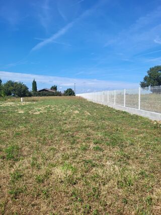  Terrain à vendre 649 m²