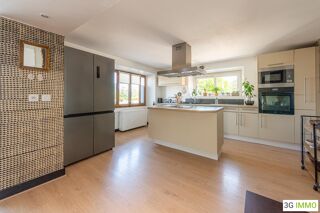  Maison à vendre 11 pièces 282 m²