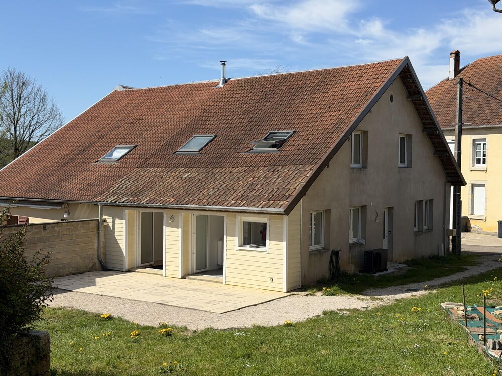 Vente Maison Maison et grand terrain 7 pièces Saint-hilaire
