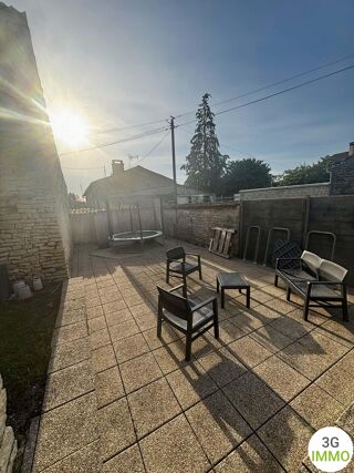  Maison à vendre 10 pièces 228 m²