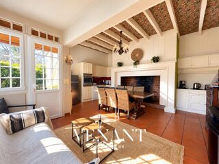  Maison à vendre 12 pièces 354 m²