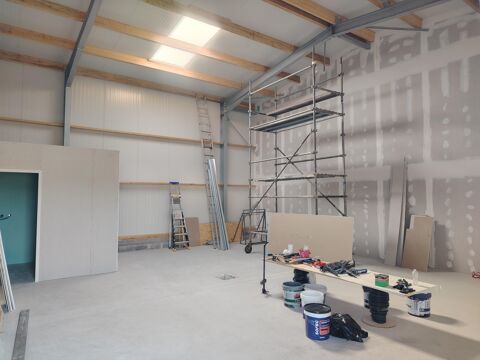 Location pro BTP &agrave; Bourg-blanc 600 29860 Bourg-blanc