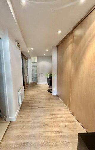  Immeuble à vendre 54 m² Loches