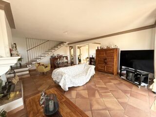  Maison � vendre 8 pi�ces 175 m�