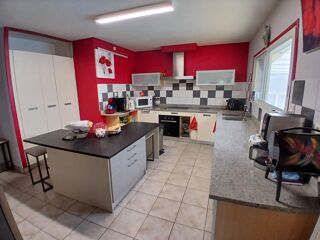  Maison � vendre 15 + pi�ces 446 m�