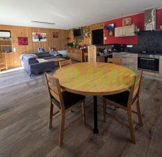  Maison à vendre 520 m²