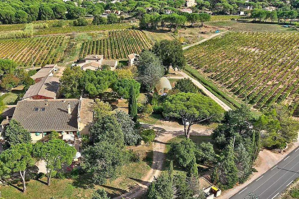 Domaine 17 pièces