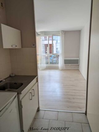  Appartement à vendre 1 pièce 32 m² Thorigny-sur-oreuse