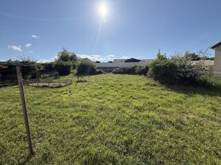 Terrain à vendre 557 m²