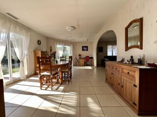  Maison  vendre 5 pices 146 m