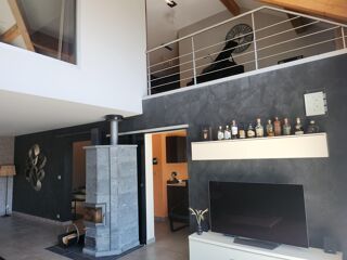  Maison  vendre 10 pices 