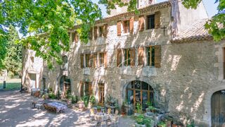  Maison � vendre 14 pi�ces 500 m� Saint-r�my-de-provence