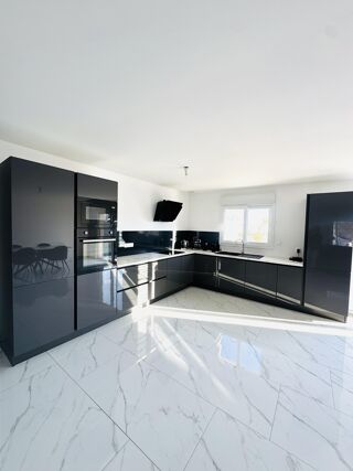  Maison � vendre 5 pi�ces 140 m�