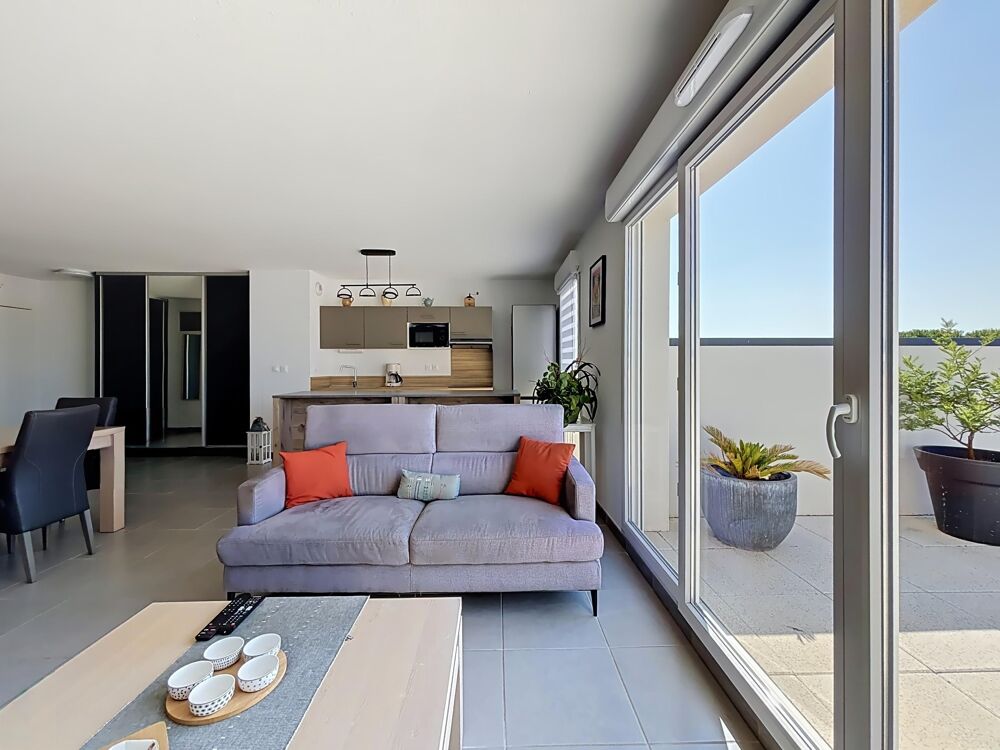 Vente Appartement Appartement 4 pièces Vias