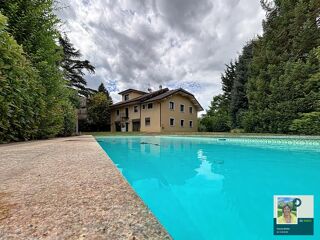  Maison � vendre 15 + pi�ces 410 m�