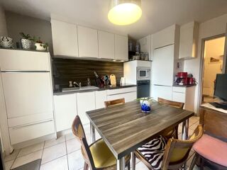  Appartement � vendre 4 pi�ces 