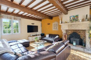  Maison à vendre 10 pièces 221 m²