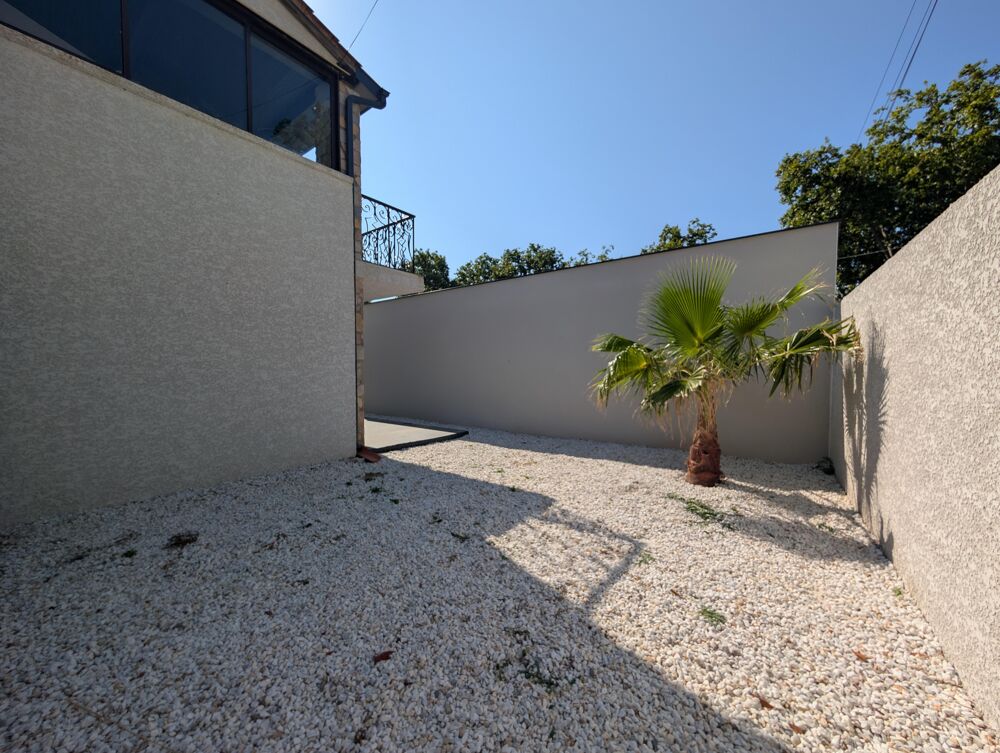 Vente Appartement Appartement 3 pièces Vias