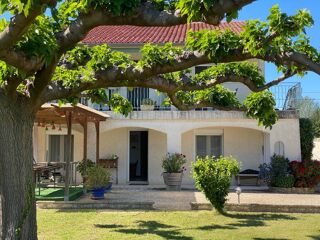  Maison � vendre 7 pi�ces 165 m�