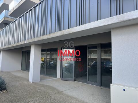 Location pro  &agrave; Les angles 1972 30133 Les angles