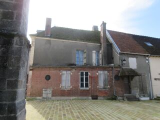  Immeuble à vendre 6 pièces 170 m²