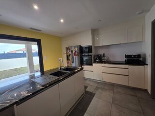  Maison � vendre 4 pi�ces 104 m�