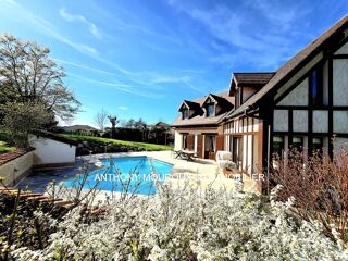  Maison à vendre 7 pièces 248 m²