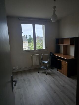  Appartement � vendre 7 pi�ces 85 m�