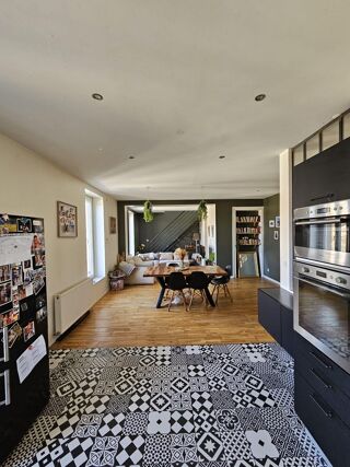  Appartement � vendre 5 pi�ces 95 m�